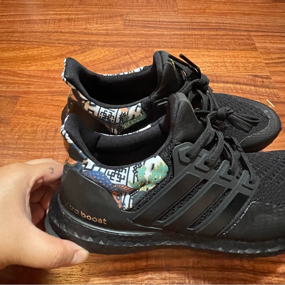 UltraBoost DNA ‘Chinese New Year’ (2020) - Picture 8 of 11